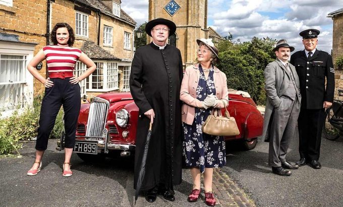 懸疑推理英劇《布朗神父》第1~8季高清英語中字