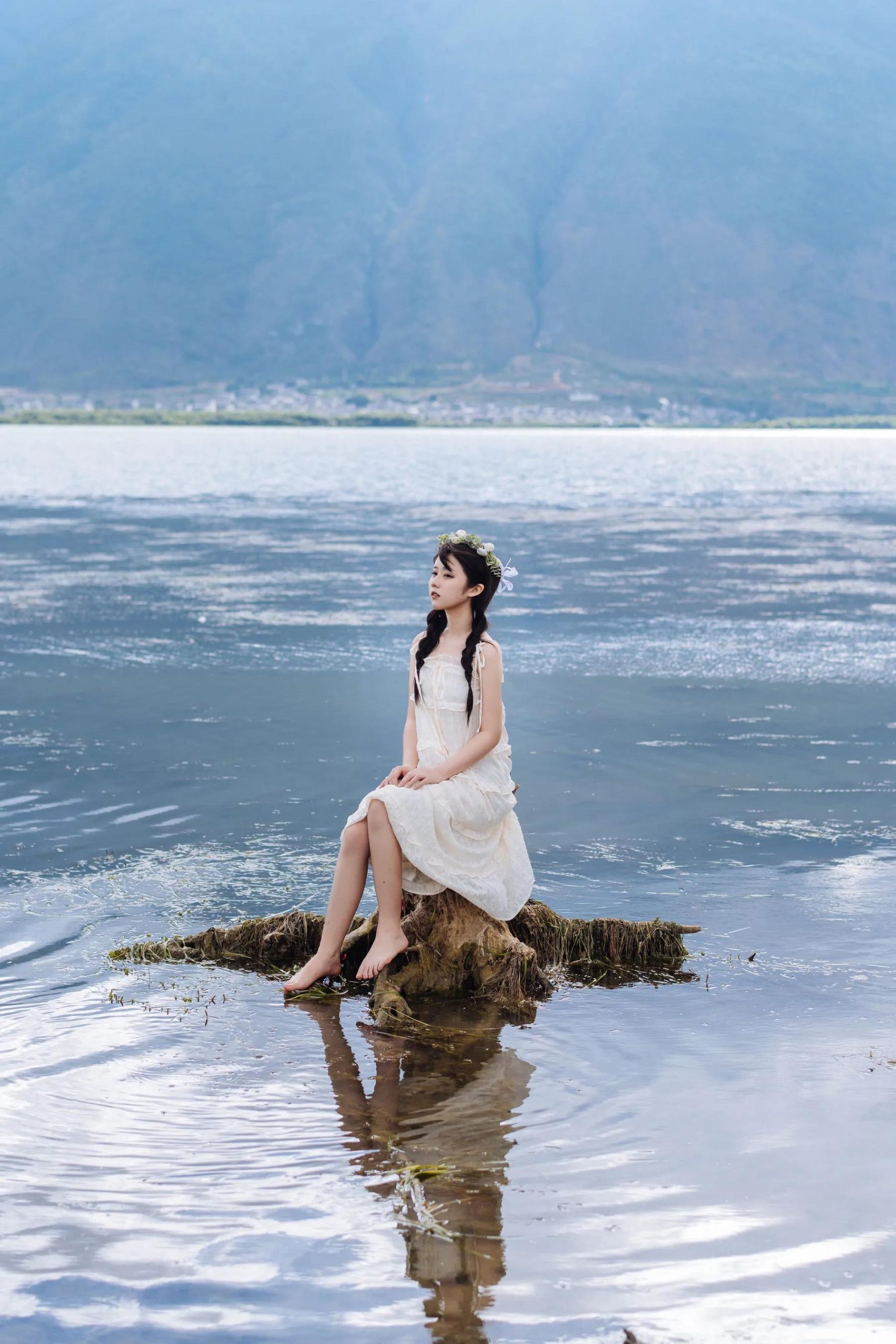 喵糖映畫 海邊姑娘（鏡醬）純色白裙，嚶嚶嚶