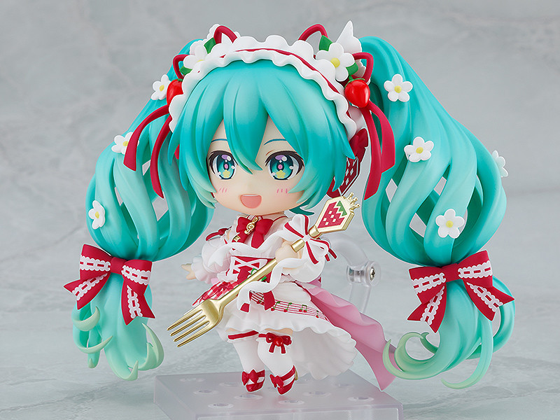 初音15周年紀念「草莓」風格手辦登場插圖3