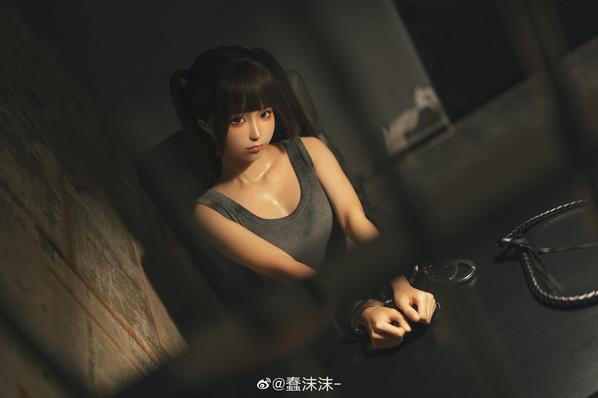 蠢沫沫《審訊》免費在線看