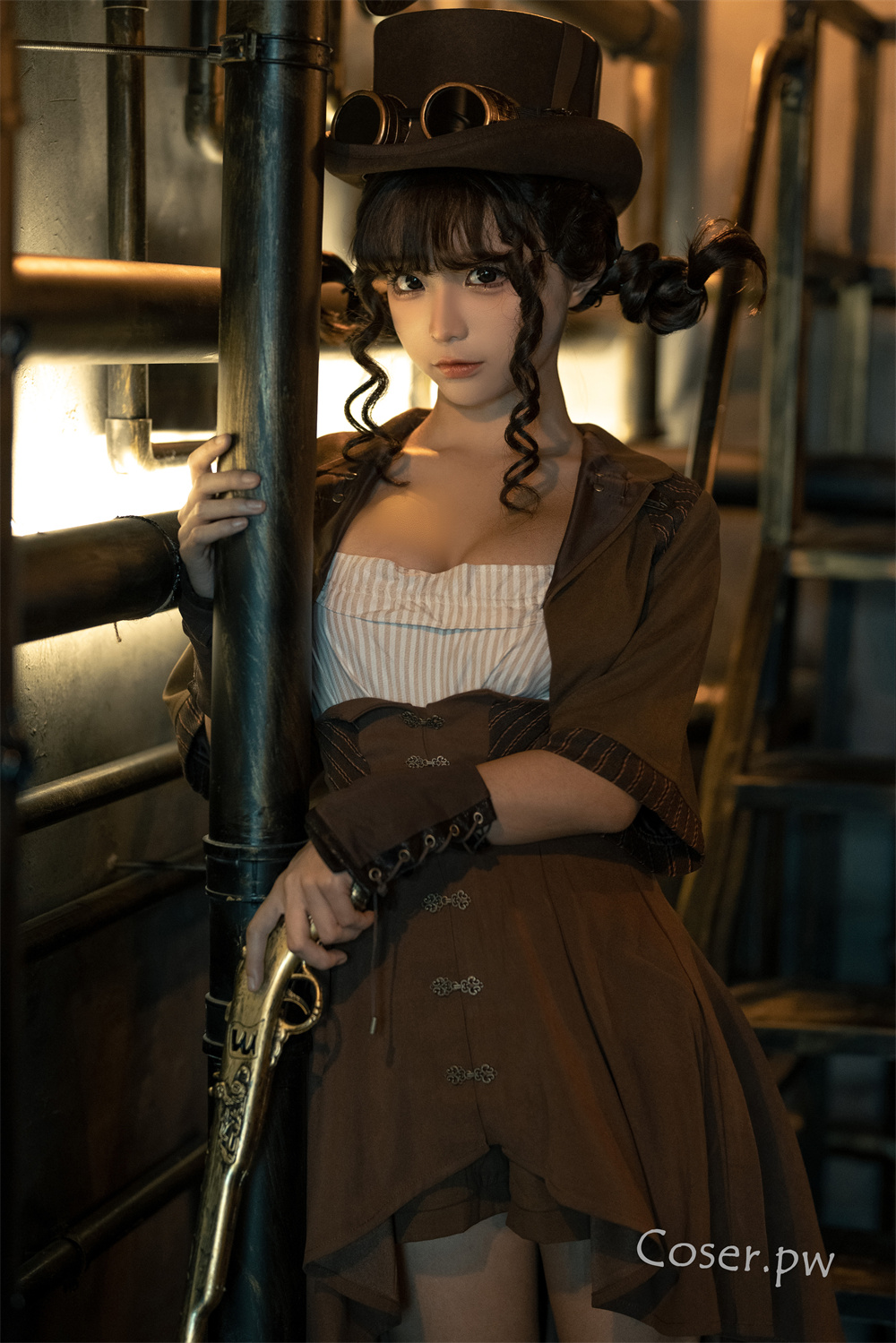 蠢沫沫最新蒸汽少女出爐，不會是燒鍋爐的吧~